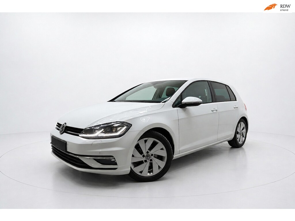 Volkswagen Golf 1.5 TSI Highline Business ACC/NAVI/MATRIX