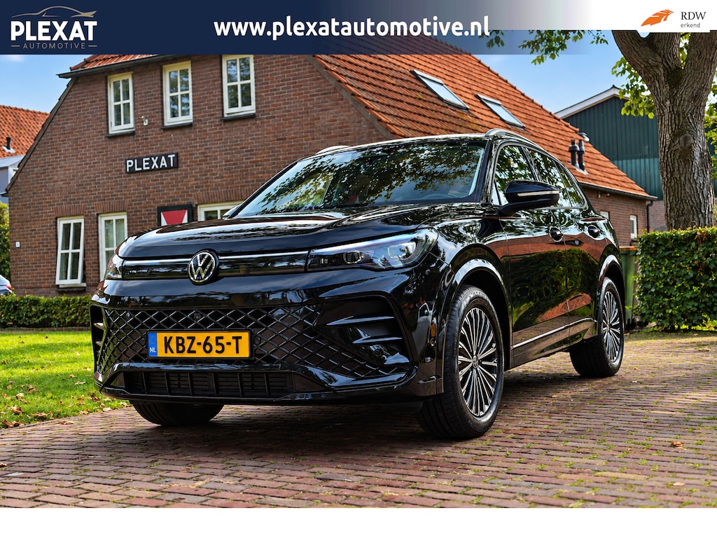 Volkswagen Tiguan 1.5 eTSI R Edition DSG. | R-Line | Massage Stoelen | Panorama | IQ Light | Dodehoekbewaking | Elek. Klep | NAP