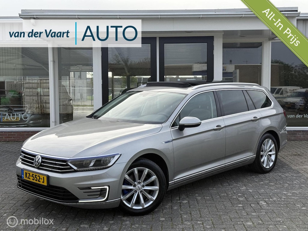 Volkswagen Passat Variant 1.4 TSI GTE Connected Series Plus