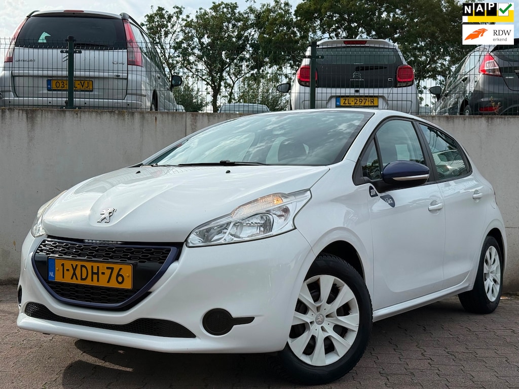 Peugeot 208 1.0 VTi LIKE/AIRCO/APK 09-2027/INRUIL KOOPJE/139726 KM NAP/