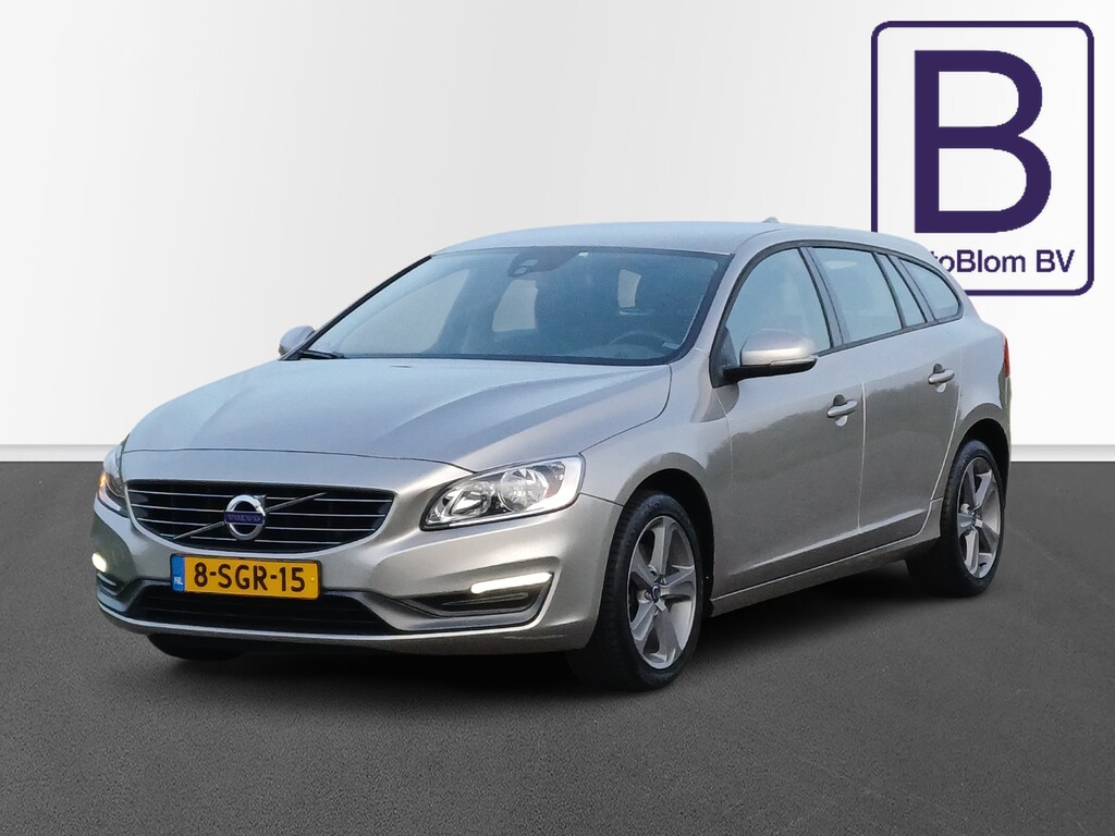 Volvo V60 1.6 T3 Keurig nette en goed onderhouden auto
