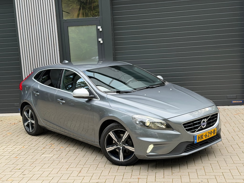 Volvo V40 2.0 D2 R-Design Business