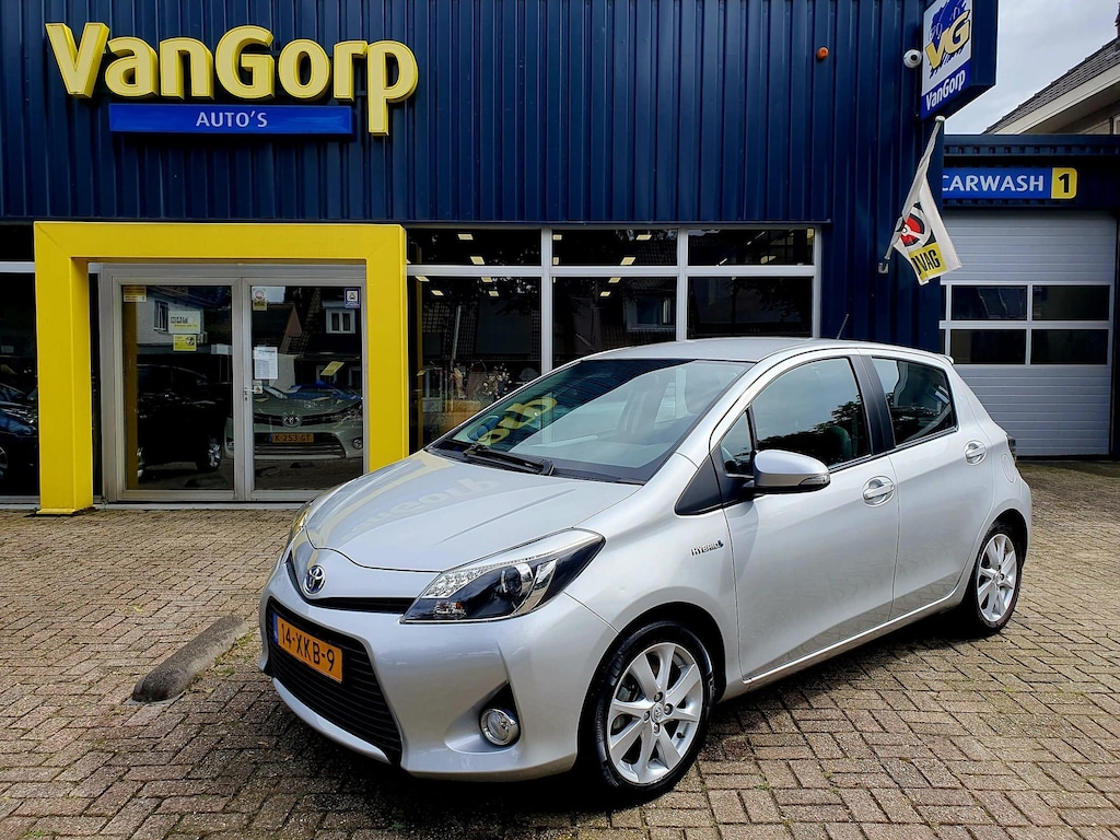 Toyota Yaris 1.5 Full Hybrid Dynamic All-in prijs!