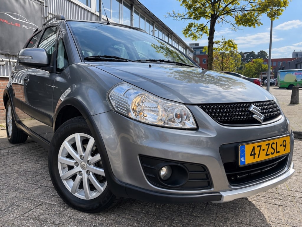 Suzuki SX4 1.6 Executive keyless clima trekhaak navi