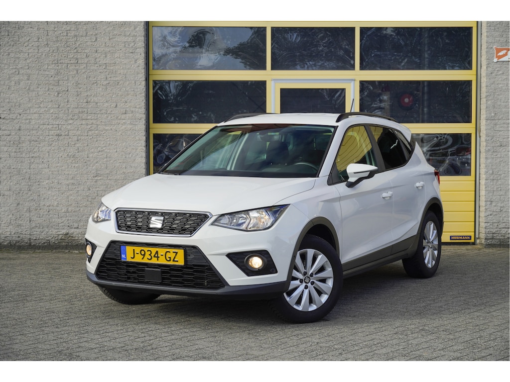SEAT Arona 1.0 TSI Style Business Intense BJ2020 Lmv 16" | Led | Pdc | Keyless entry | Achteruitrijcamera | App-Connect | Navi | Climate control | Cruise control | Extra getint glas