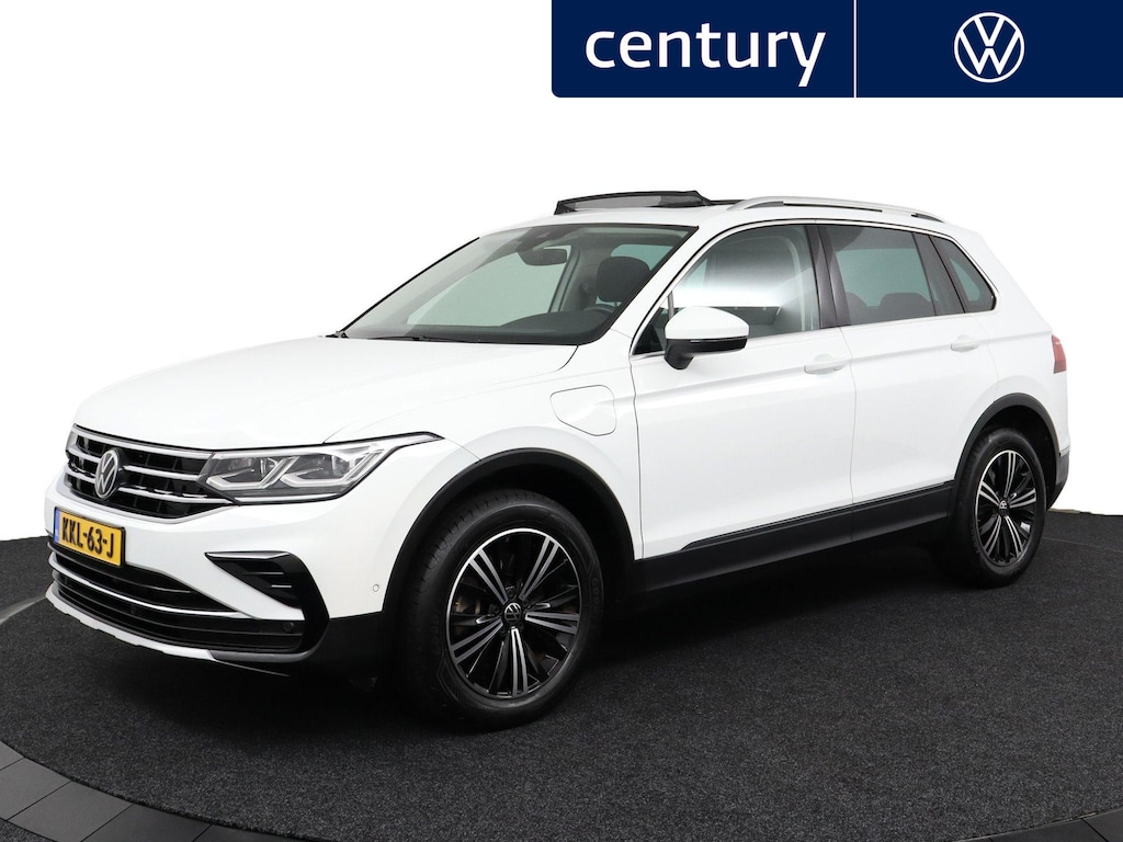 Volkswagen Tiguan 1.4 TSI eHybrid Edition / Pano-Dak / Camera / Elek. Klep / Clima / Virtual