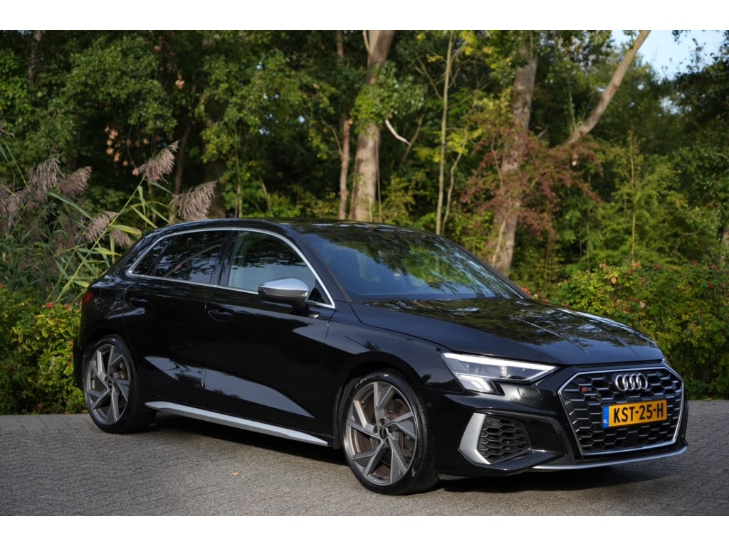 Audi S3 Sportback 2.0 TFSI quattro, S-Tronic, Matrix, 2023