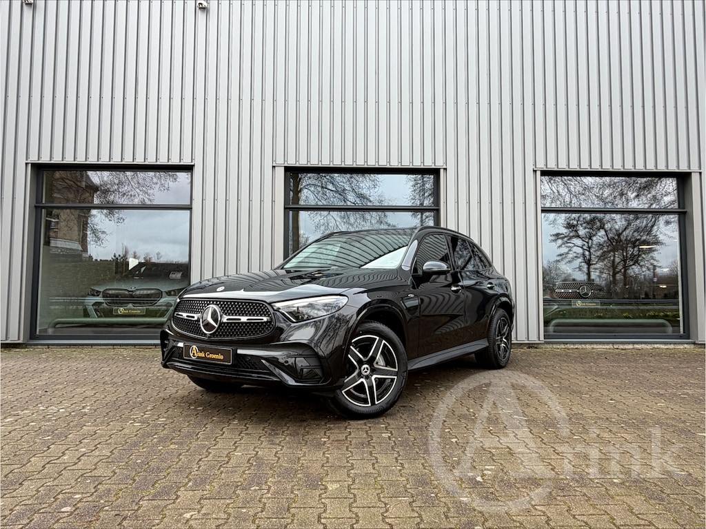 Mercedes-Benz GLC 300e 4MATIC AMG Line Premium Plus Pakket, Trekhaak, Panoramadak
