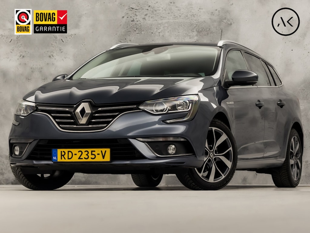 Renault Megane Estate 1.2 TCe Bose Sport (APPLE CARPLAY, NAVIGATIE, LEDER, CAMERA, GETINT GLAS, SPORTSTOELEN, PARKEERSENSOREN, CRUISE, NIEUWSTAAT)