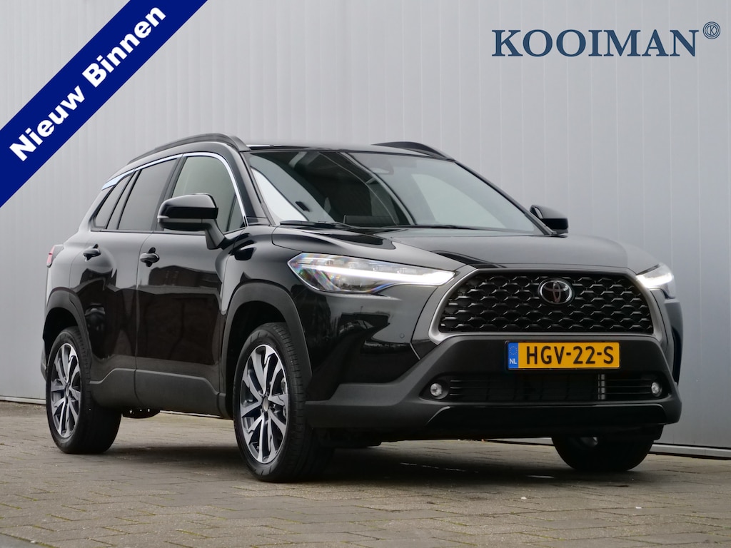 Toyota Corolla Cross 1.8 High Power Hybrid Style 140 Pk Automaat Navigatie / DAB / Leer / Pano-dak / Apple Carplay