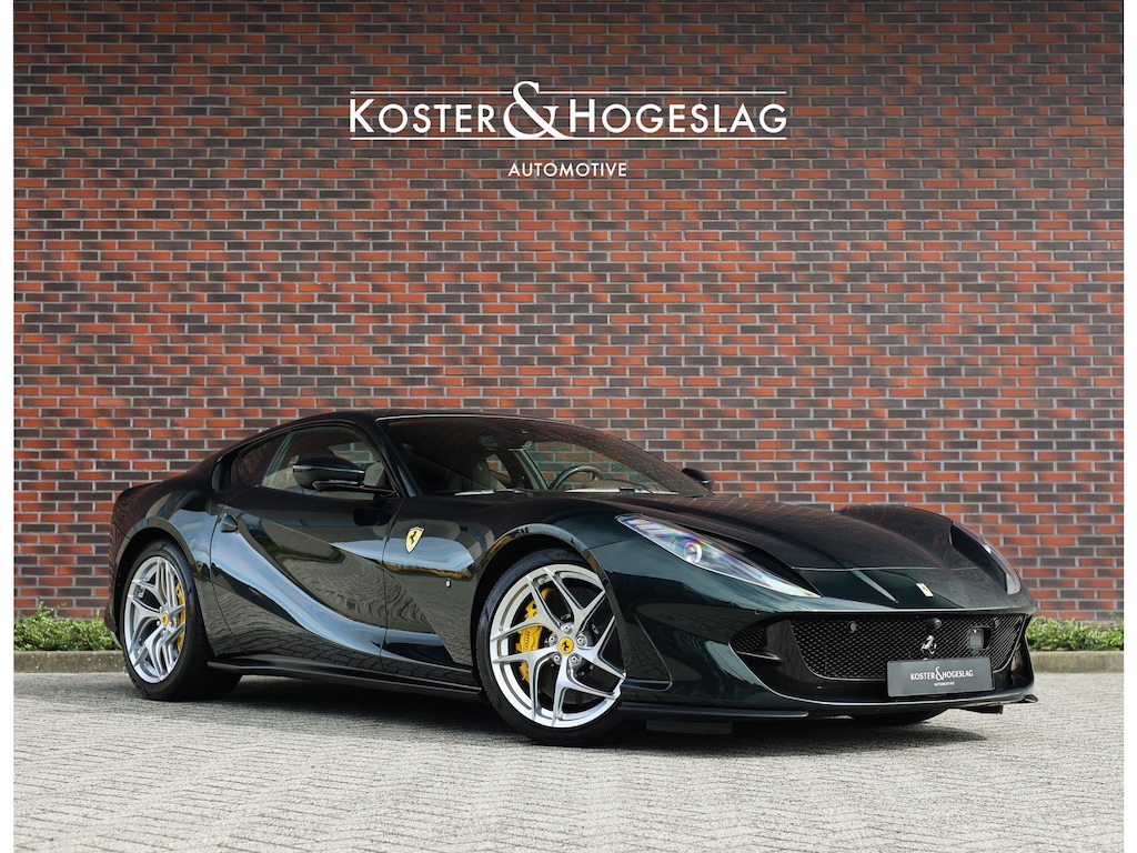 Ferrari 812 Superfast 6.5 V12 HELE | Power Warranty - Verde Zeltweg - Lift