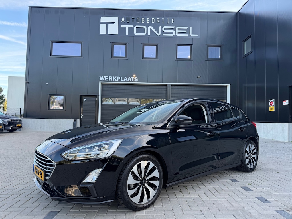 Ford Focus 1.0 EcoBoost Titanium / Automaat / LED / PDC V+A / Navigatie