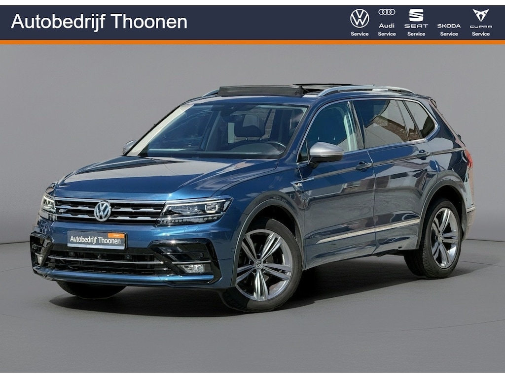 Volkswagen Tiguan Allspace 1.5 TSI Highline Business R 7p. | Trekhaak | Pano | Keyless