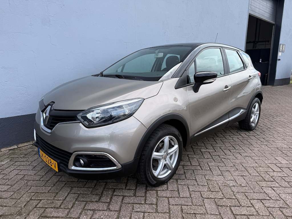 Renault Captur 0.9 TCe Expression - Navigatie - Trekhaak