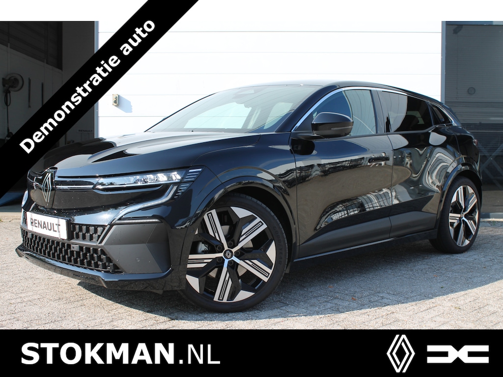 Renault Megane E-Tech comfort range iconic 60 kWh | 360 camera | Elektrische stoelen | Harman Kardon geluid | DEMO VRAAG NAAR DE BESCHIKBAARHEID!