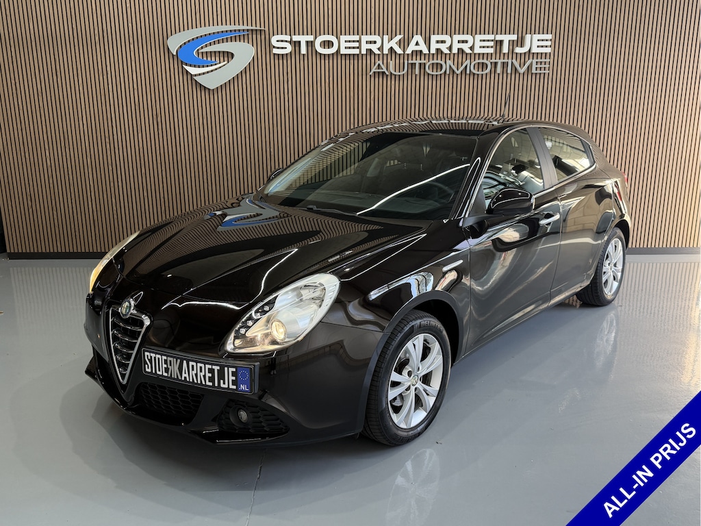 Alfa Romeo Giulietta 1.4 T Distinctive Clima | Navi | Cruise control | 16" | PDC | Led | Nieuwe Distributieriem