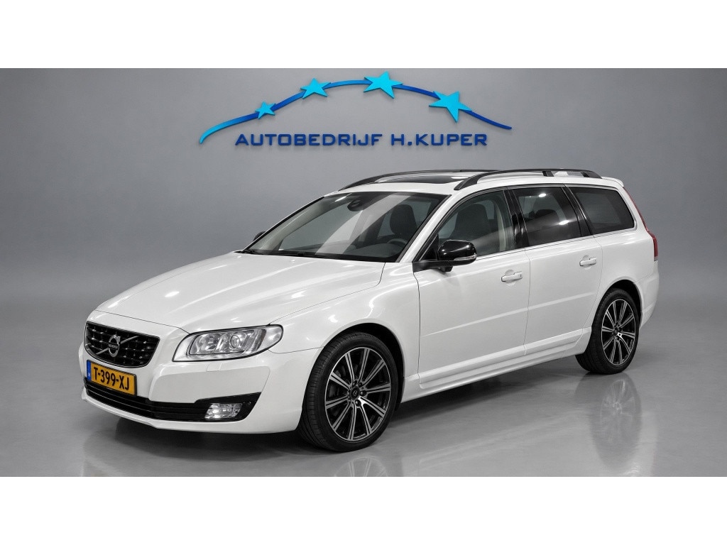 Volvo V70 2.0 T4 Inscr. Ed. | Pano | Trekhaak | Cruise | Navi |