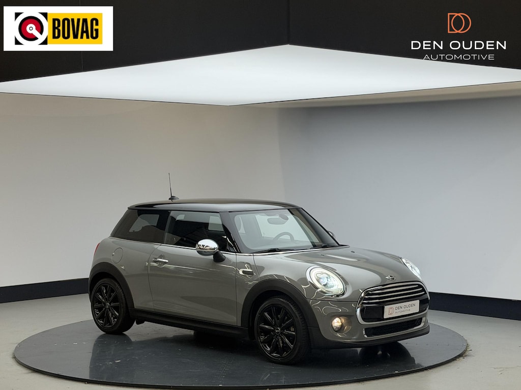 MINI Cooper 3-Deurs 1.5 Business | 17'' lm velgen | Key less entry | Stoel verw | Clima