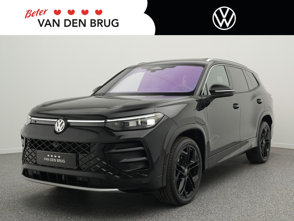 Volkswagen Tayron 1.5 eHybrid R-Line Edition 272 pk DSG | Lederen bekleding | Harman Kardon | Panoramadak | Trekhaak | 360 Camera | Elektrische achterklep | HUD |