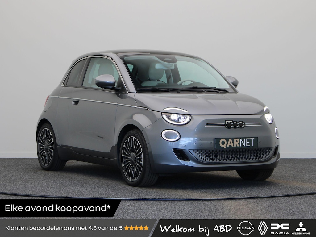 Fiat 500 3+1 La Prima 42 kWh | Panoramisch dak | 94% accu score | Stoelverwarming | Lane assist |