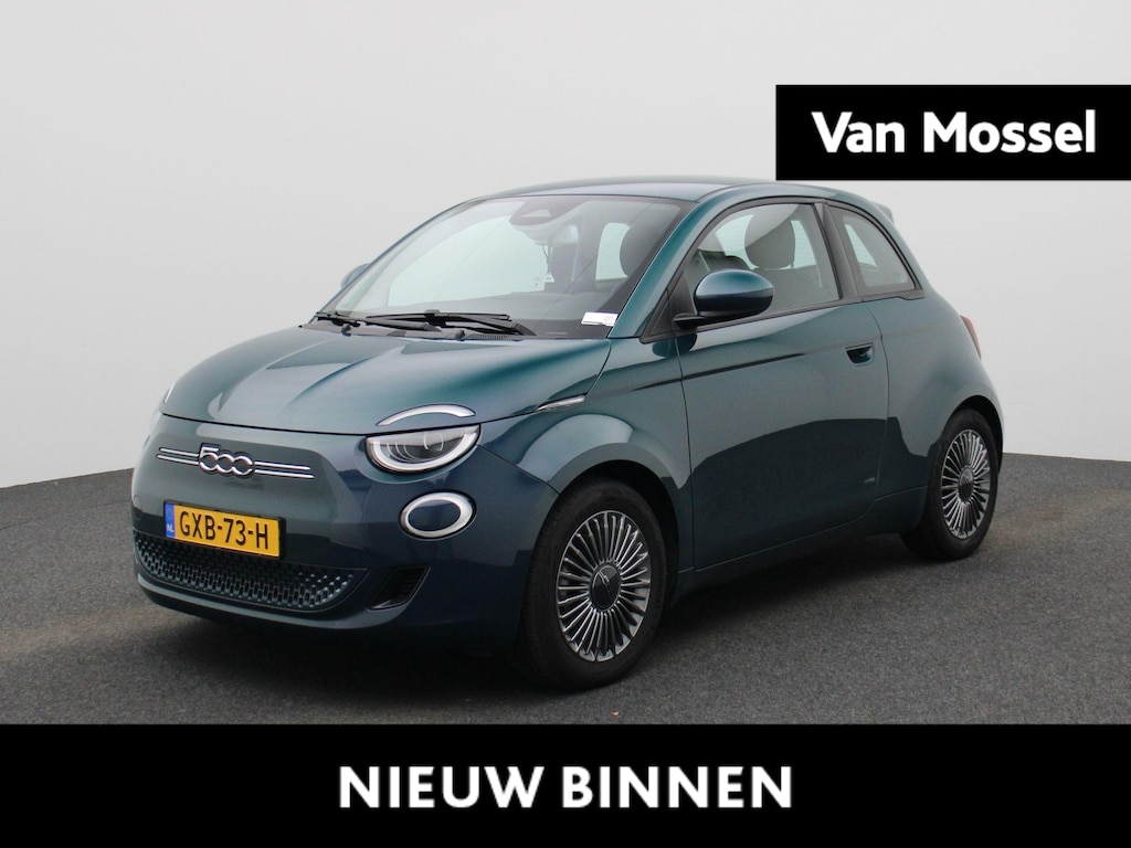 Fiat 500 Icon 42 kWh | Automaat | Parkeer sensoren | Navigatie | Virtual cockpit | Stoel verwarming | Climate Control | Cruise control | Lichtmetalen Velgen |
