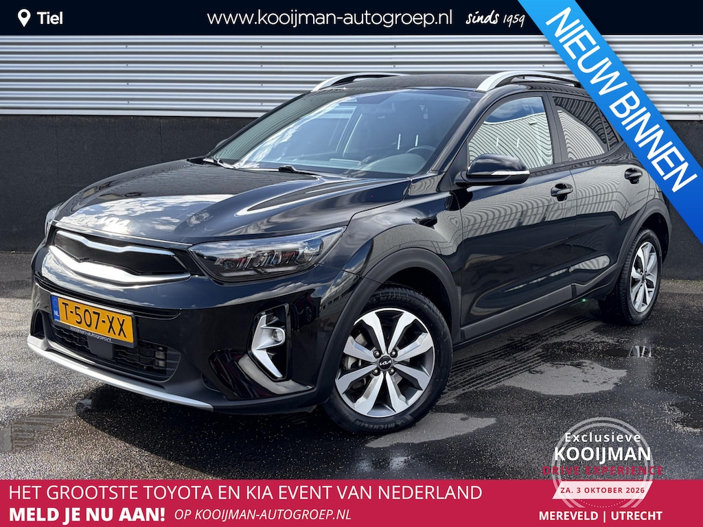 Kia Stonic 1.0 T-GDi MHEV DynamicPlusLine Navigatie, Achteruitrijcamera, Climate control, Smart Key, Cruise control, Nieuw geleverd, 1e eign. Dealeronderhouden