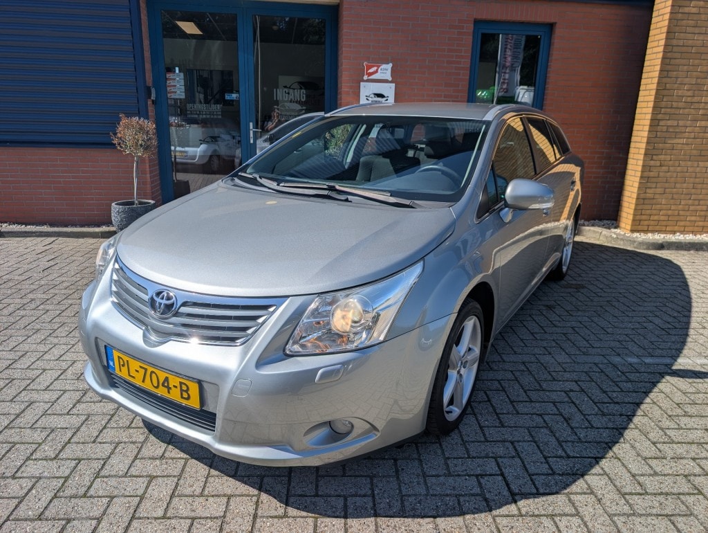 Toyota Avensis 1.6 VVTI DYNAMIC, Trekhaak, Stoelverw, +Winterset