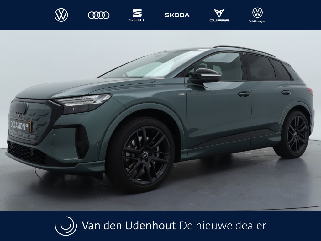Audi Q4 e-tron S Edition Quattro performance 82 kWh 340Pk / HUD / Sonos / Panodak