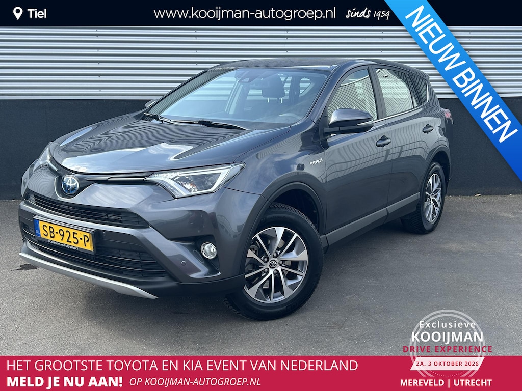 Toyota RAV4 2.5 Hybrid AWD Dynamic Trekhaak, Nieuw geleverd en dealeronderhouden, Navigatie, Smart Key, Adaptieve cruise control, Parkeersensoren voor + achter, Achteruitrijcamera