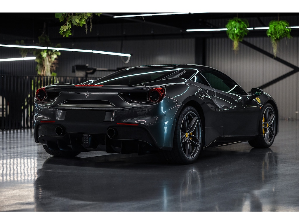 Ferrari 488 3.9 GTB HELE Dealer Onderhouden