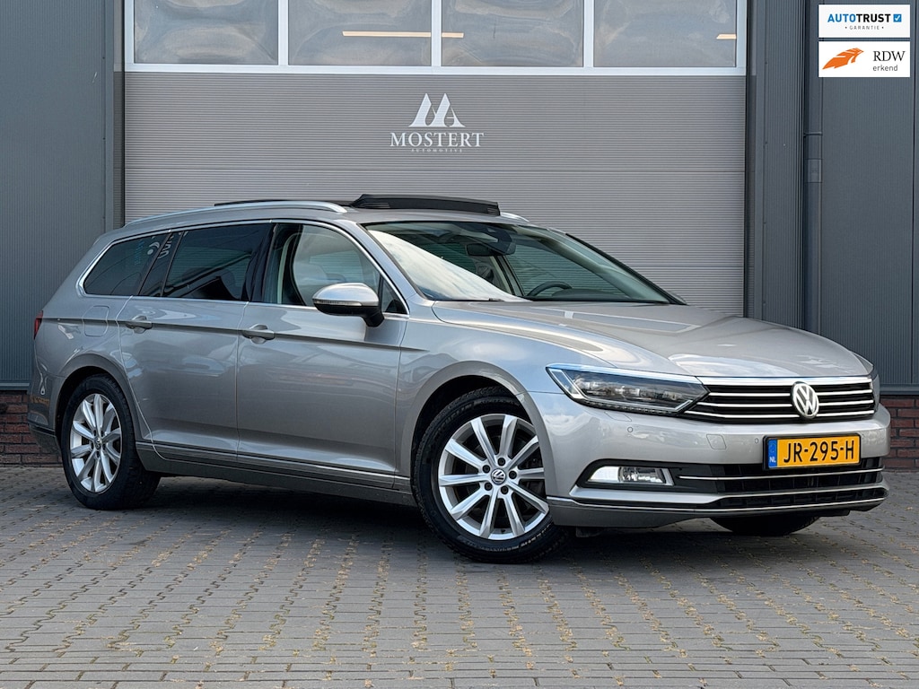 Volkswagen Passat Variant 1.4 TSI/150pk ACT Business Edition|2015|Pano|Stoelverw.|Camera|Trekhaak|Adaptive cruise|17" LMV