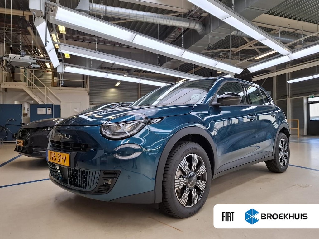 Fiat 600 1.2 Hybrid Icon 145pk Tot 8 Jaar Garantie! | Navigatie | Allseason | Climate Control | Cruise Control | !!