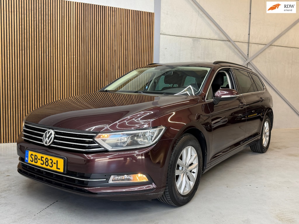Volkswagen Passat Variant 1.6 TDI Highline | AUTOMAAT | NIEUWE DISTRUBUTIE | NIEUWE VERSTUIVERS | NIEUW VLIEGWIEL |