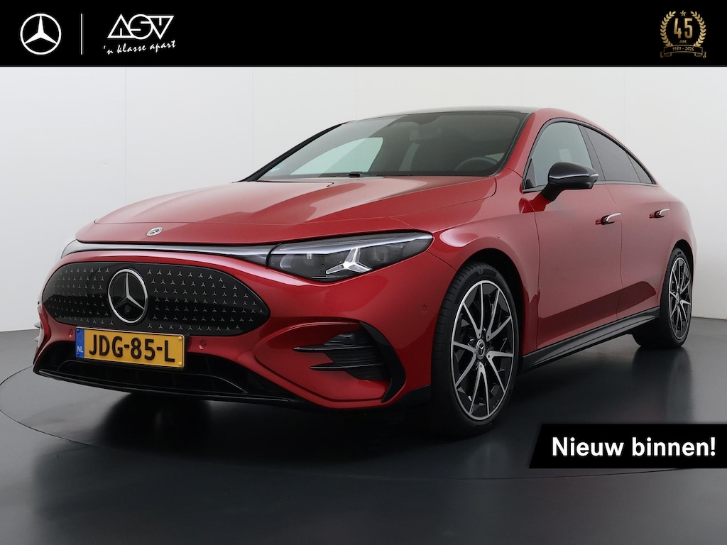 Mercedes-Benz CLA 250+ Launch Edition 85.5 kWh | Trekhaak Wegklapbaar | 19" AMG Velgen | Panorama dak | Smartphone Intergratie pakket | Memory Seats
