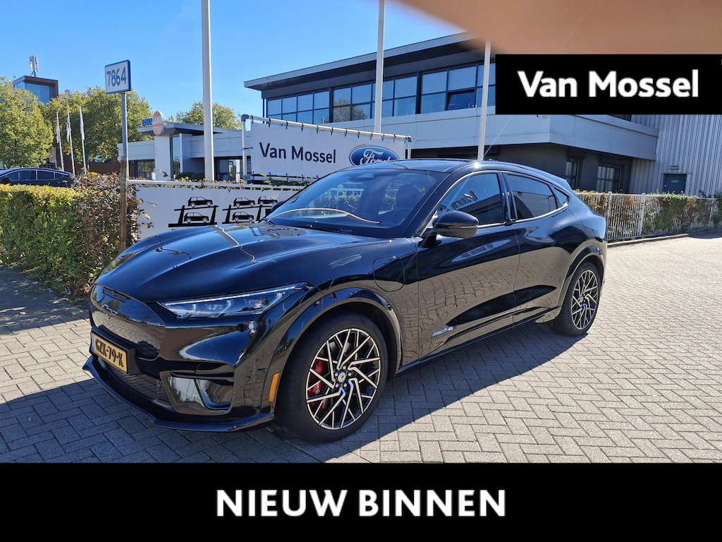 Ford Mustang Mach-E GT Extended AWD 98 kWh | 487pk! | Panodak Vast | Memory functie Bestuurderstoel | Afn. Trekhaak | B&O Audiosysteem |
