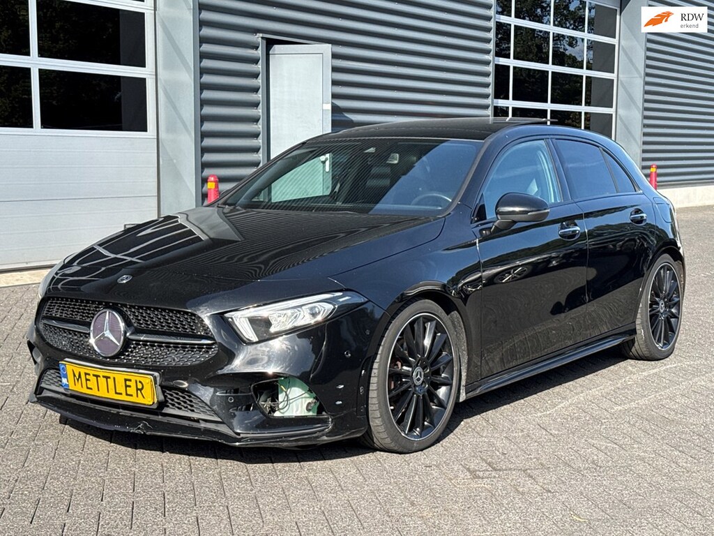 Mercedes-Benz A-klasse 200 Launch Edition Premium Plus AMG Style | Panoramadak | Memory seats| Camera