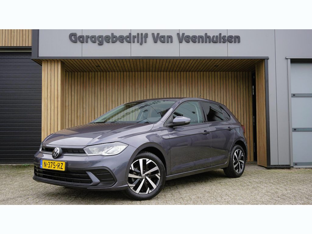 Volkswagen Polo 1.0 TSI 95pk 5Drs Life *Facelift Polo* Virtual Cockpit 16inch LM Adaptive Cruise Control App-Connect *NL auto*