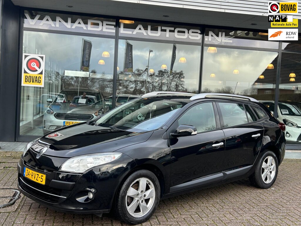 Renault Megane Estate 1.5 dCi Dynamique Aut. LEES Navi Clima Cruise NAP NL-Auto!