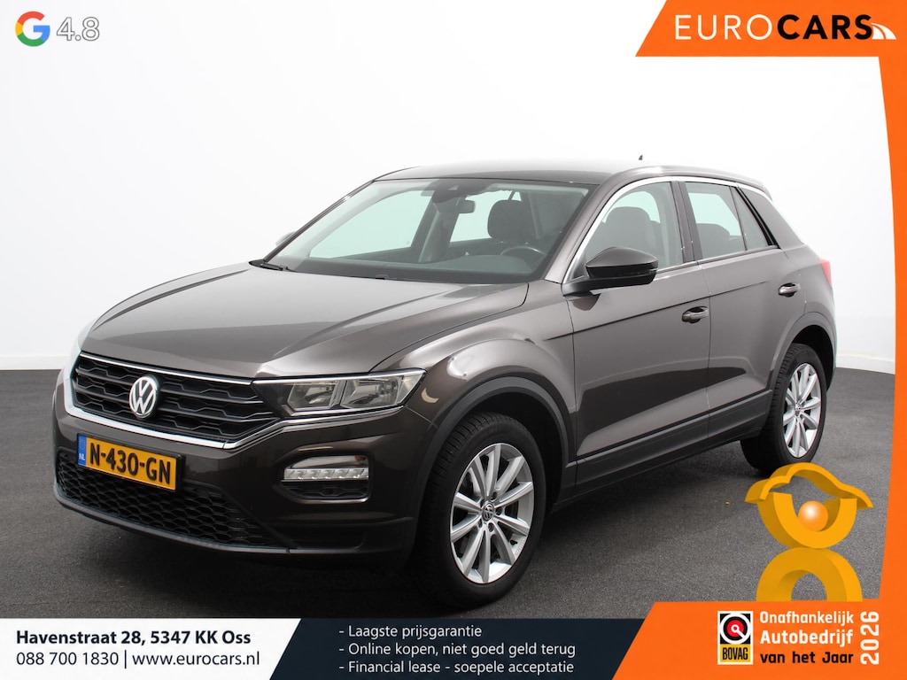 Volkswagen T-Roc 1.5 TSI Style Climate control cruise control Navigatie Parkeersensoren Lichtmetalen velgen