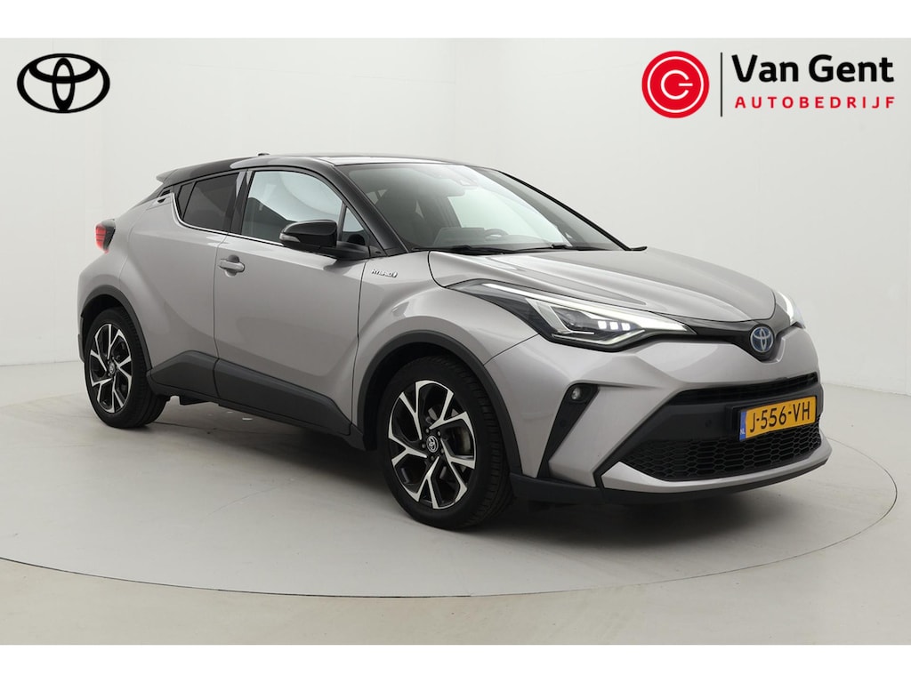 Toyota C-HR / C-HR+ 2.0 Hybrid First Edition | Dodehoek detectie | Navigatie | JBL | Stoelverwarming | Apple Carplay / Android Auto | Full LED | Keyless | Adaptive Cruise | Clima | Parkeersensoren voor/achter | Camera | 18 inch
