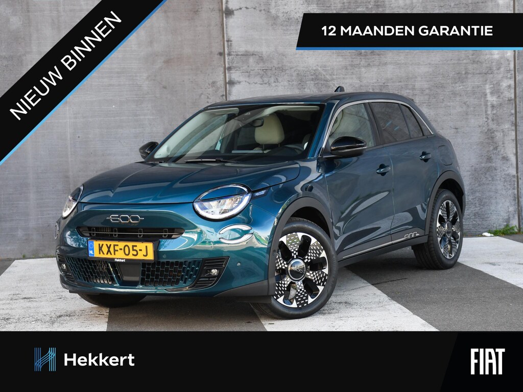 Fiat 600 La Prima 1.2 Hybrid 110pk Automaat MASSAGE | DODE HOEK | 18''LM | CAMERA | DAB | STOELVERW. | ADAPT. CC
