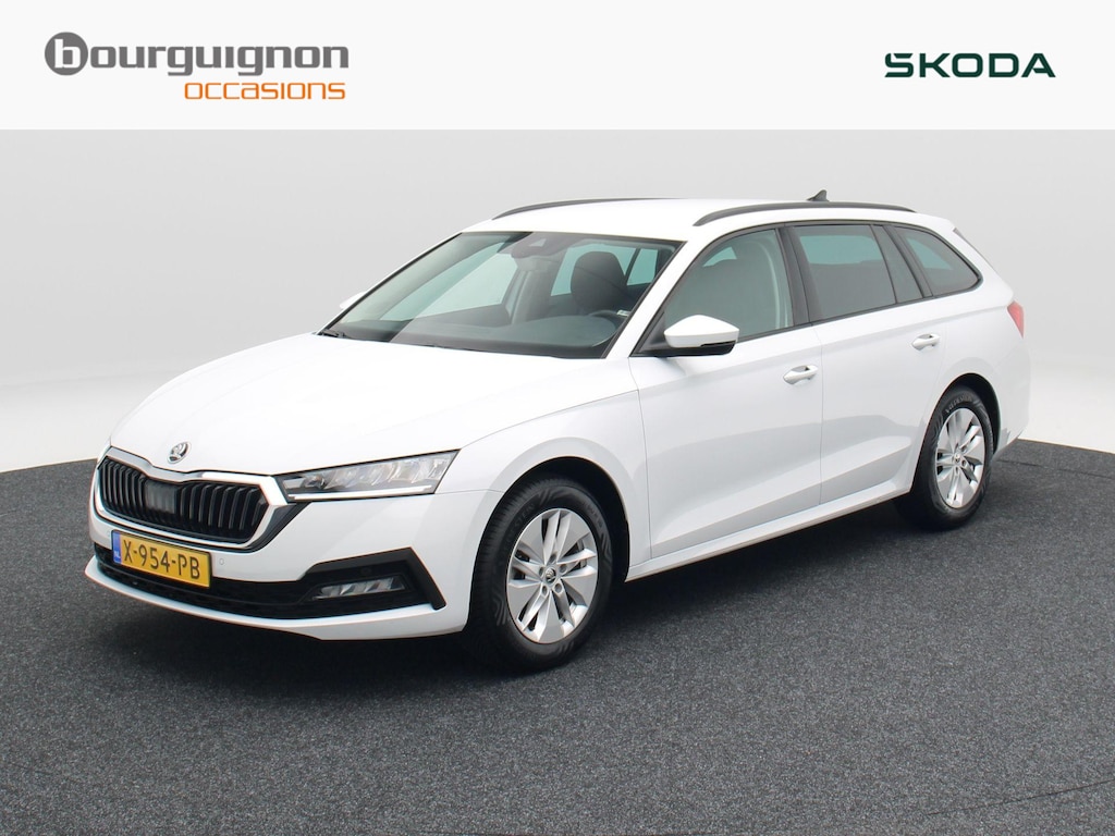 Skoda Octavia Combi 1.0 TSi 110 Pk Business Edition | Trekhaak | Stoelverwarming | Adaptive Cruise | Navigatie | 16 inch | 52.111 Km !!
