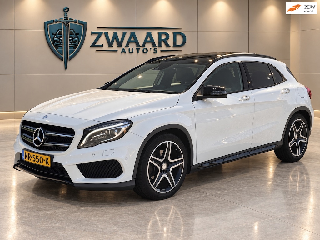 Mercedes-Benz GLA 250 4Matic Prestige AMG l Panoramadak l Camera l Climate l Memory l Dynamic Select l Trekhaak l ILS l