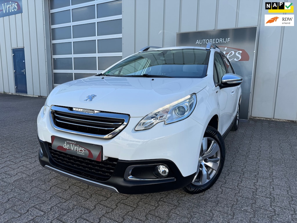 Peugeot 2008 1.2 PureTech Style NIEUWE DISTRUBITIE! / Airco / Navi / Cruise Control / Bluetooth / LMV / Trekhaak / PDC V&A /