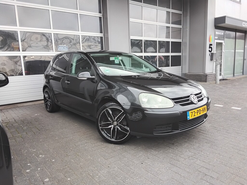 Volkswagen Golf 1.4 FSI / AIRCO/ CRUISE / KETTING VERV