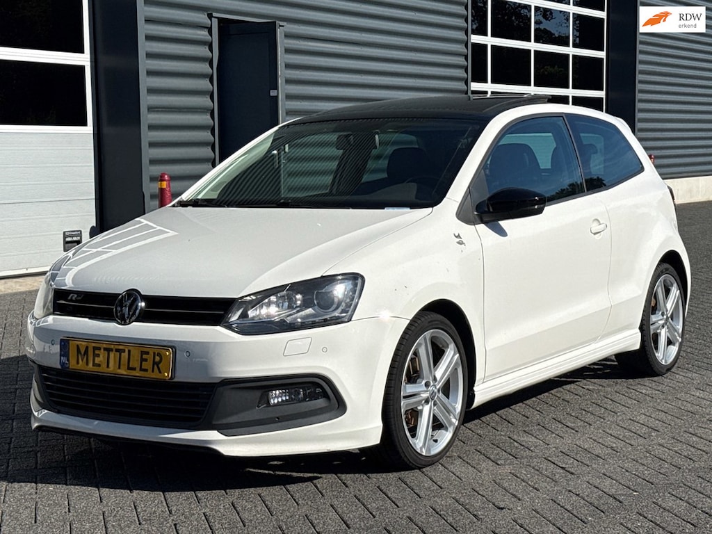 Volkswagen Polo 1.6 TDI R-Line Edition | Panoramadak | Stoelverwarming | Cruise control | Airco