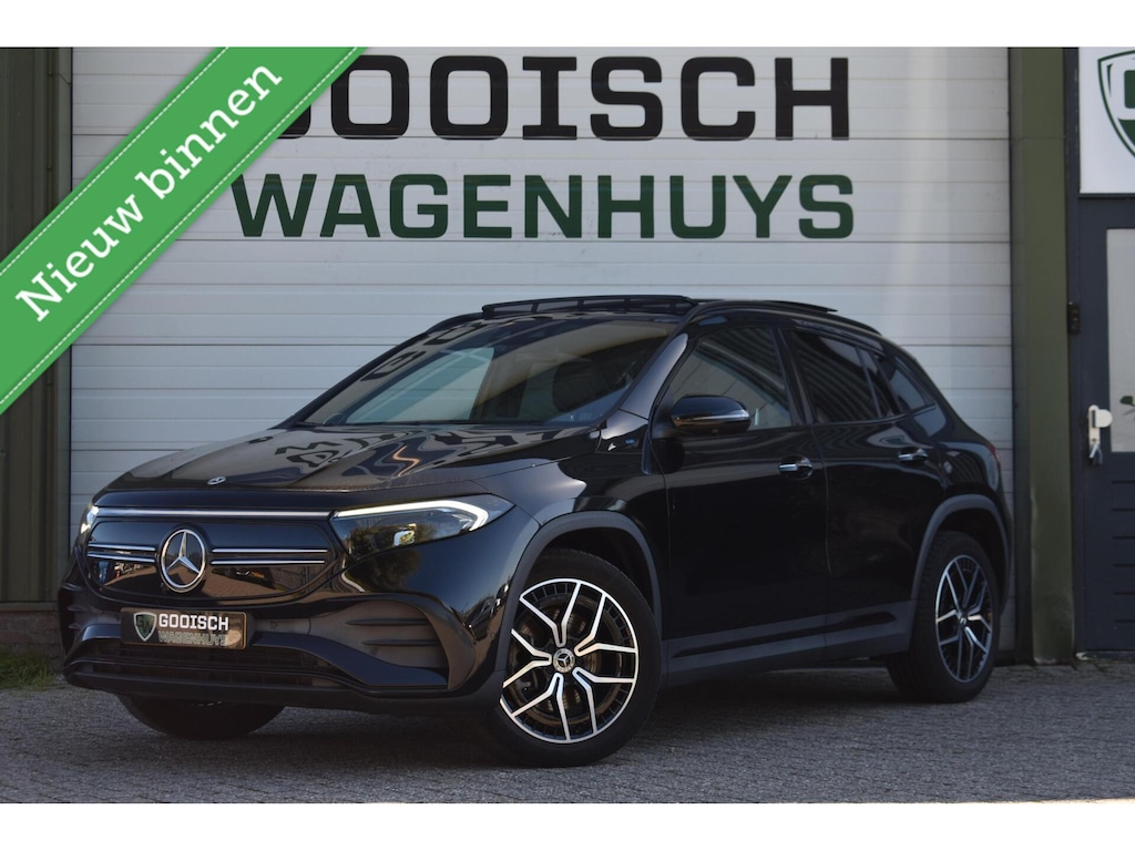Mercedes-Benz EQA 250 Business Solution AMG 67 kWh | Pano | Sfeerverlichting |