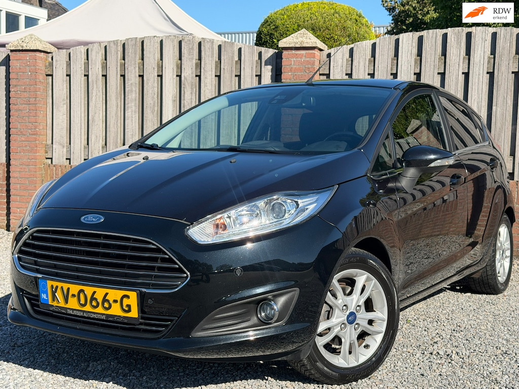 Ford Fiesta 1.0 EcoBoost Titanium NAVI CLIMATE CONTROL P-SENSOREN TREKHAAK SPOILER