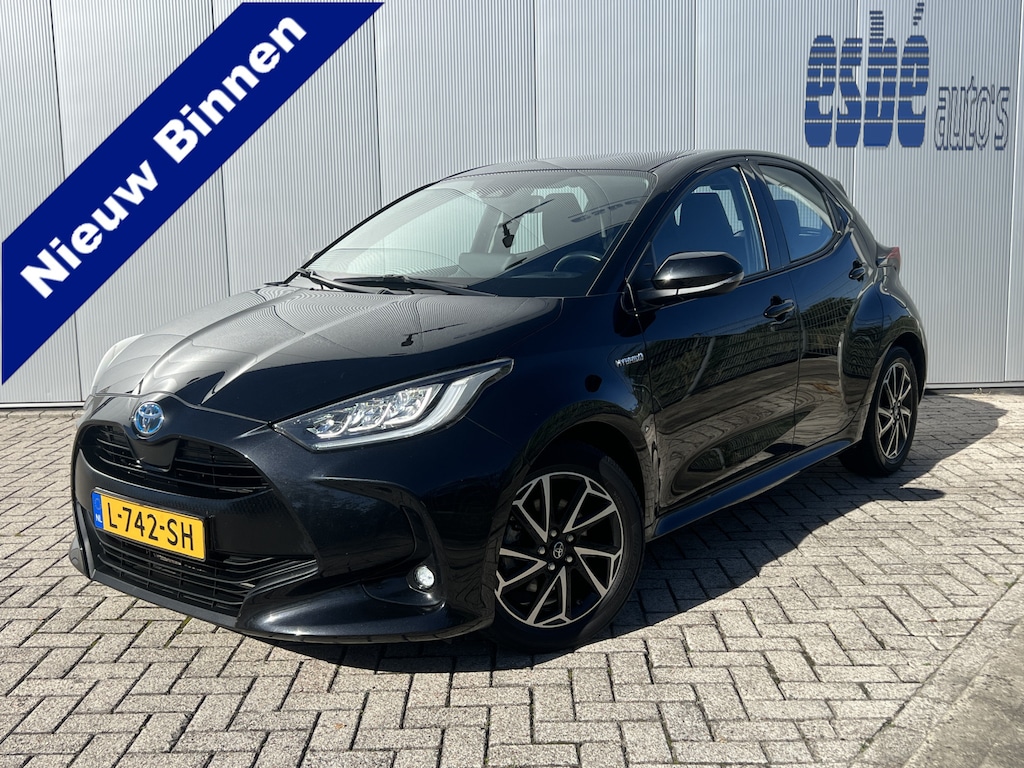 Toyota Yaris 1.5 Hybrid Business Plus Navigatie Camera Clima Led Koplampen Lm Velgen Dab ACC Keyless NL Auto Dynamic