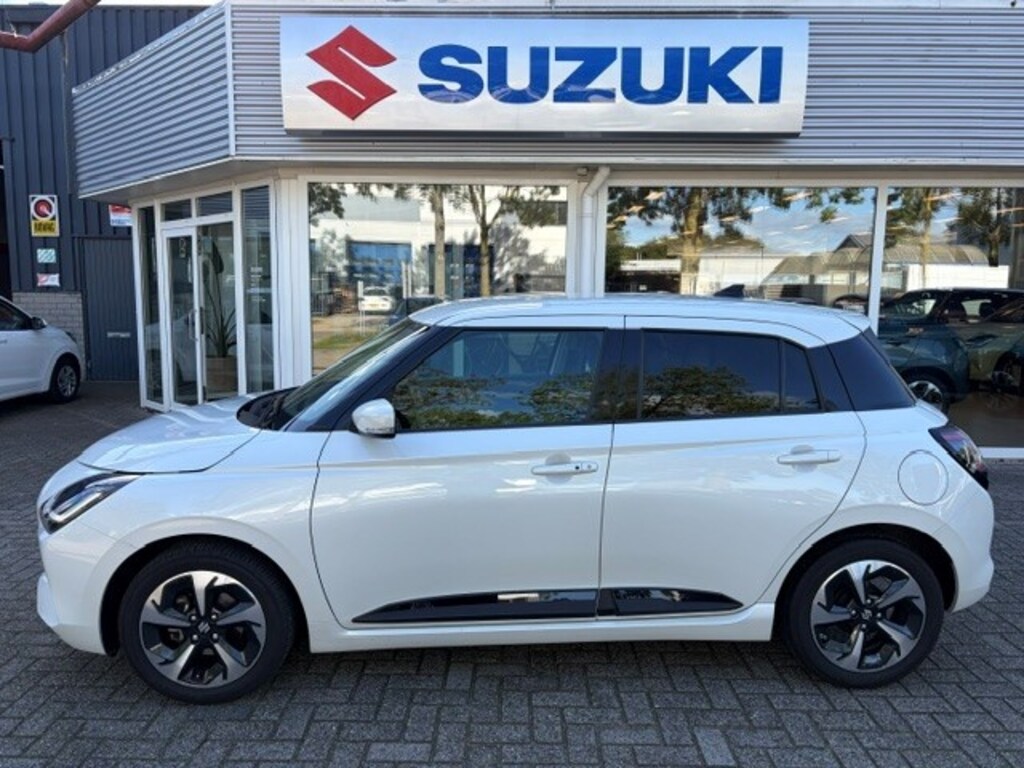 Suzuki Swift 1.2 Smart Hybrid Style (RIJKLAAR) 10 jaar garantie!